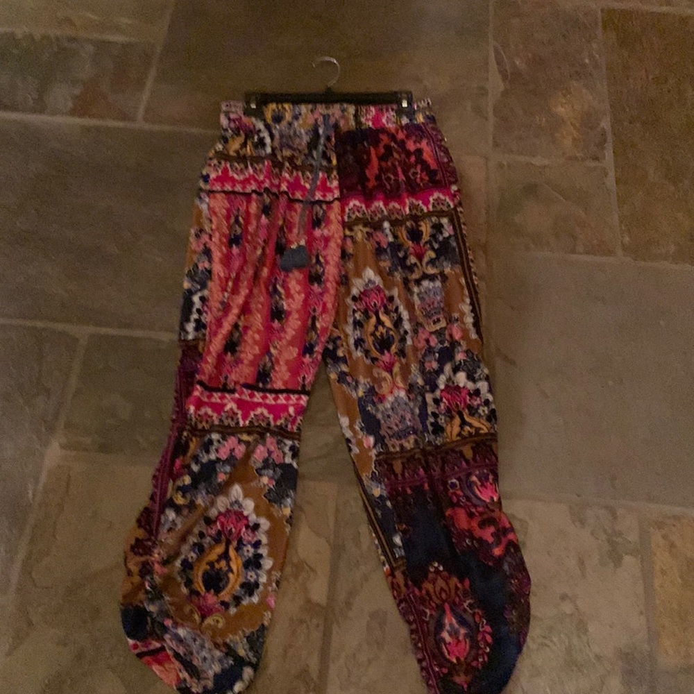 Fantastic Harem Pant in peacock blue, gold & burgundy velvet. Sz:S. NWT